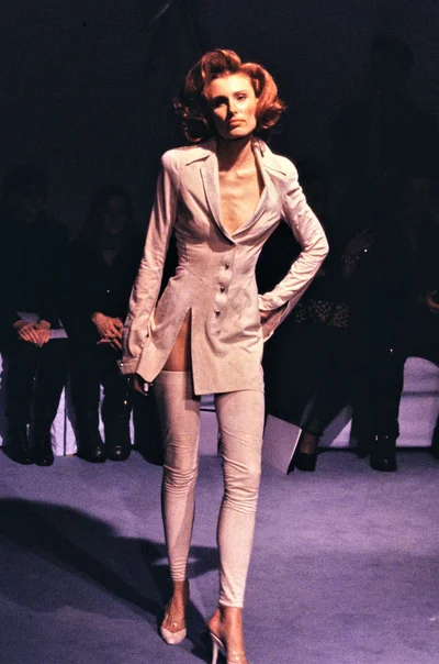 Look 17